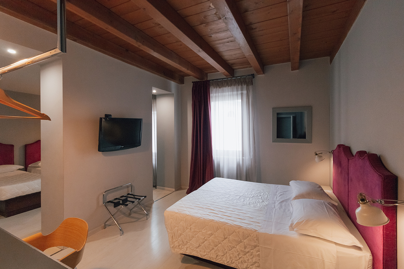hotel il gattopardo a brolo
